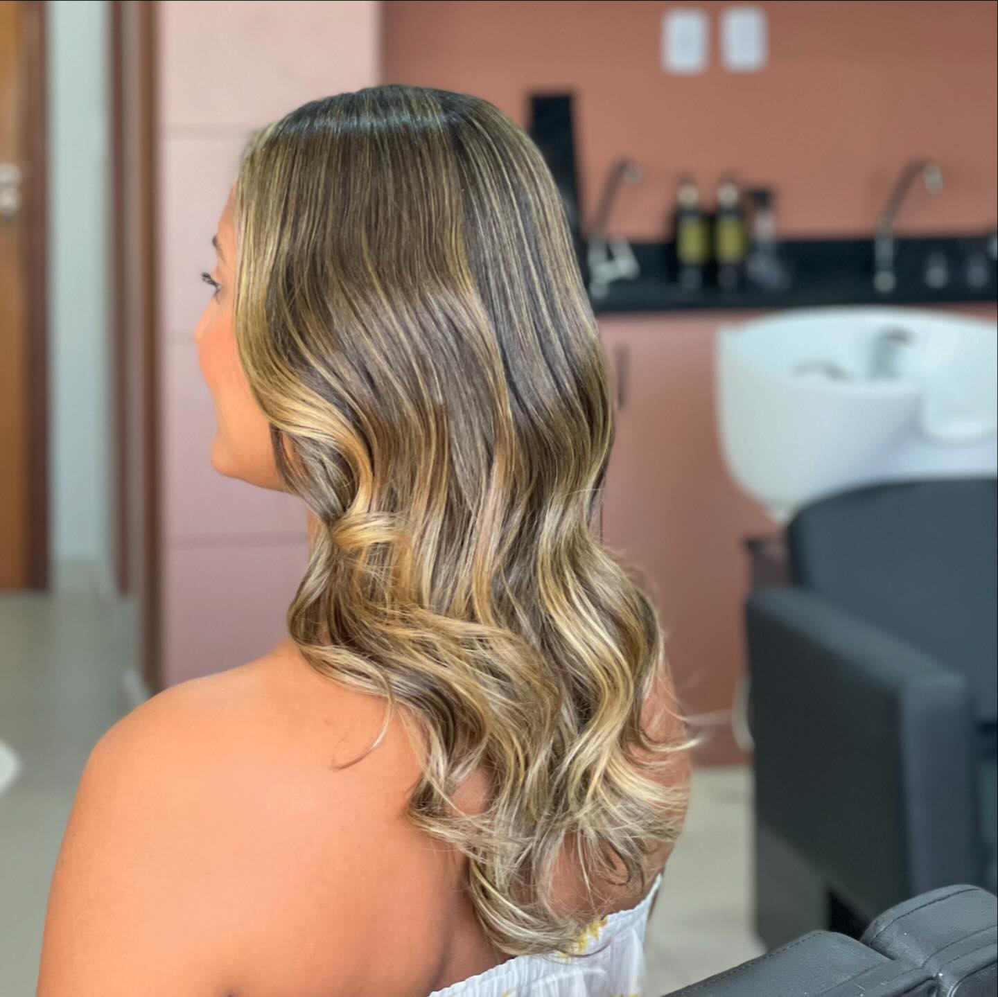 Escova e Babyliss em Vila Velha | Andreia Sperandio