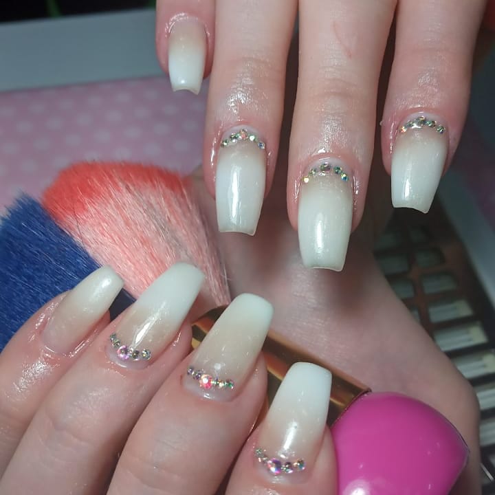 Unhas em gel duradouras